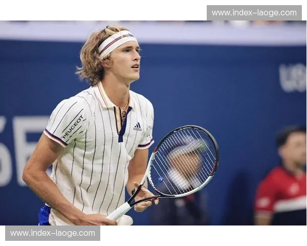 卢布列夫开启迪拜站卫冕之旅，首轮轻松过关展现良好竞技状态